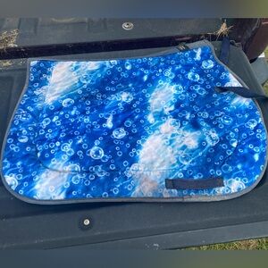 Bubble English saddle pad and polo wrap set